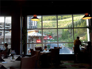 The White Buffalo Grille